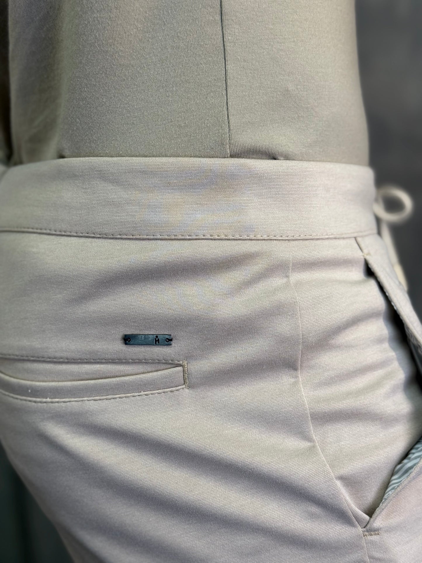 BERMUDA ALF CASUAL-DAY MALHA C/ CADARÇO PONTO H AREIA