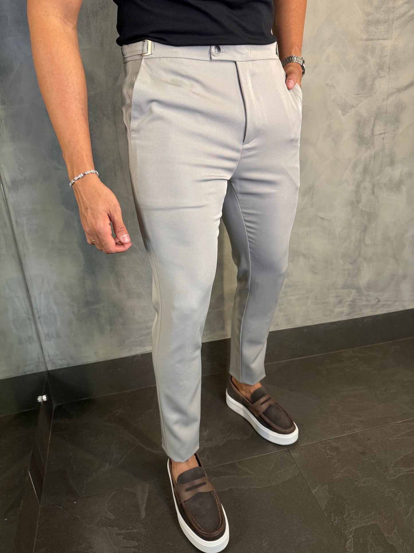 CALÇA ALF. VIENA AJUSTE CATRACA PONTO H CINZA