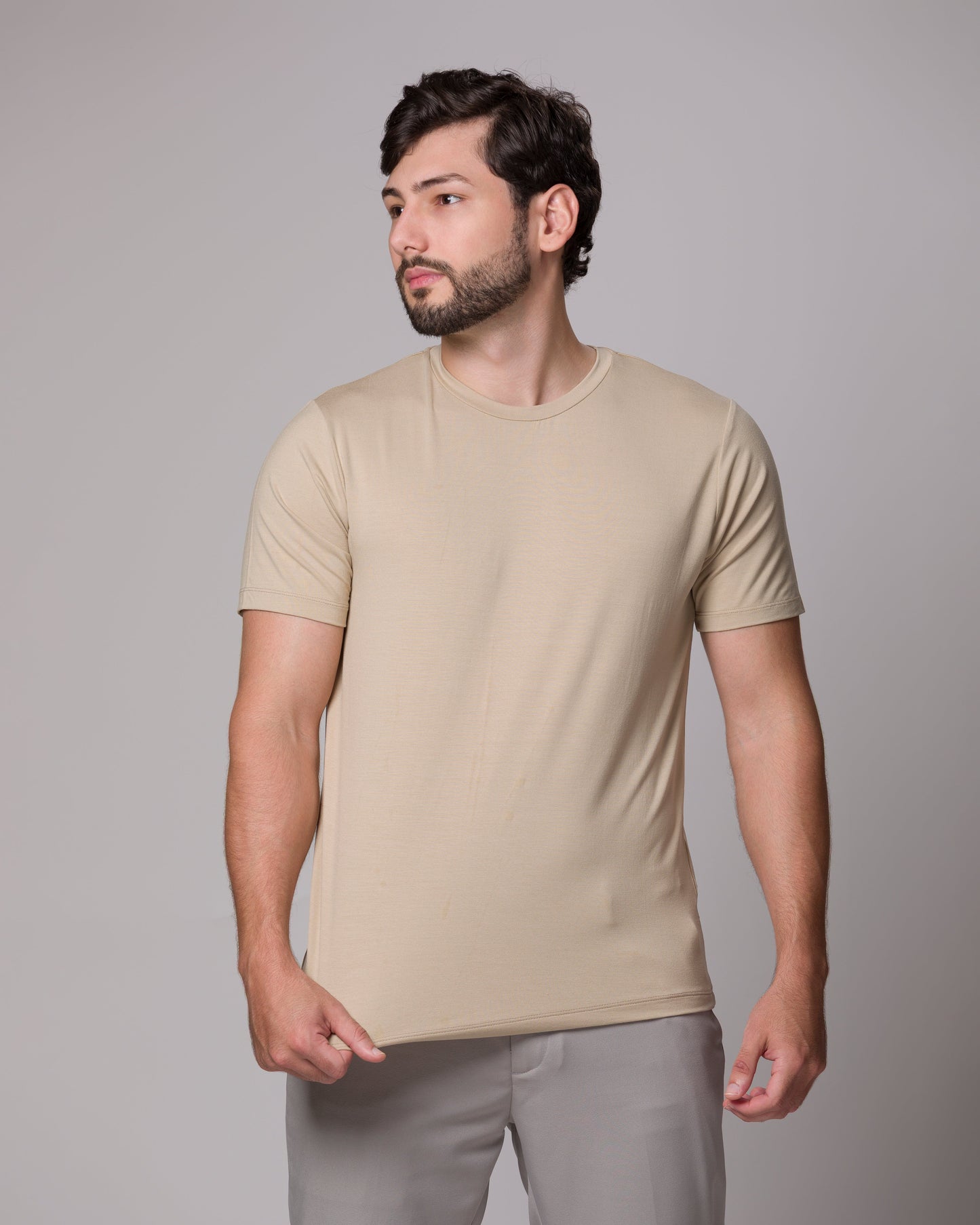 T SHIRT TECH PONTO H CHAMPAGNE